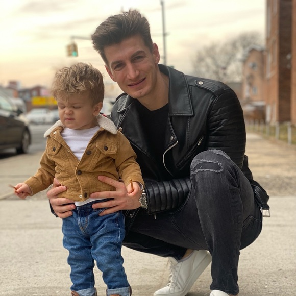 charley233